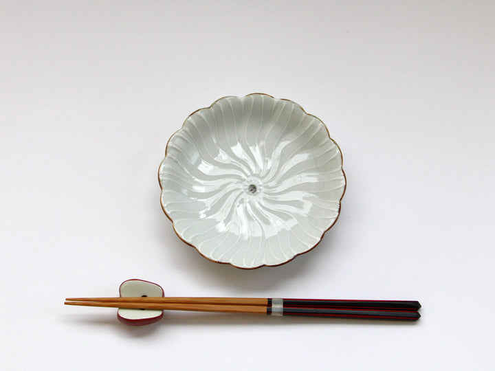 Slip Trailing Petal Flower Plate White Porcelain - Crafted By Tokushichi Kiln