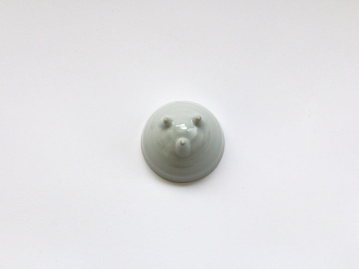 Raster stamen Pattern with Three legs Yellow - Crafted By Tokushichi Kiln