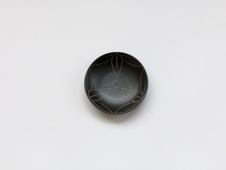 Black ceramic Carving (Japanese) 2.5-Sun Plate bamboo - Crafted By Tamori Pottery