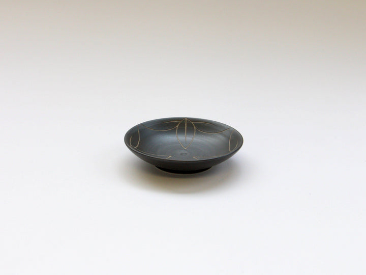 Black ceramic Carving (Japanese) 2.5-Sun Plate bamboo - Crafted By Tamori Pottery