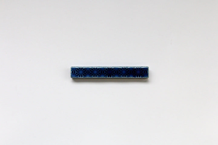 LapisLazuli Glazed Hemp Leaf Carving Long Square Rest - Crafted By Kajiken Seiji