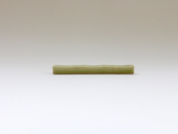 Siskin Glazed Hemp Leaf Carving Long Square Rest - Crafted By Kajiken Seiji