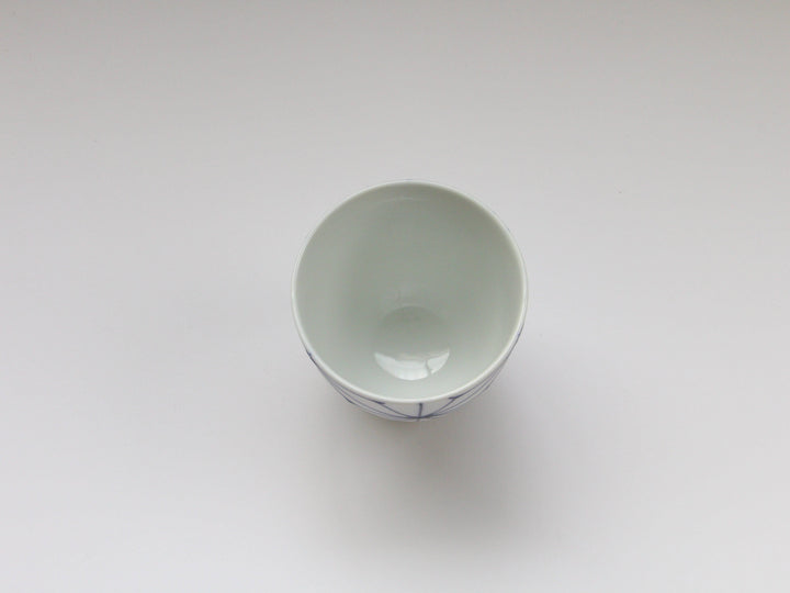 Slip Trailing Hemp Leaf Motenashi Cup Small Blue - Crafted By Fukuho Kiln