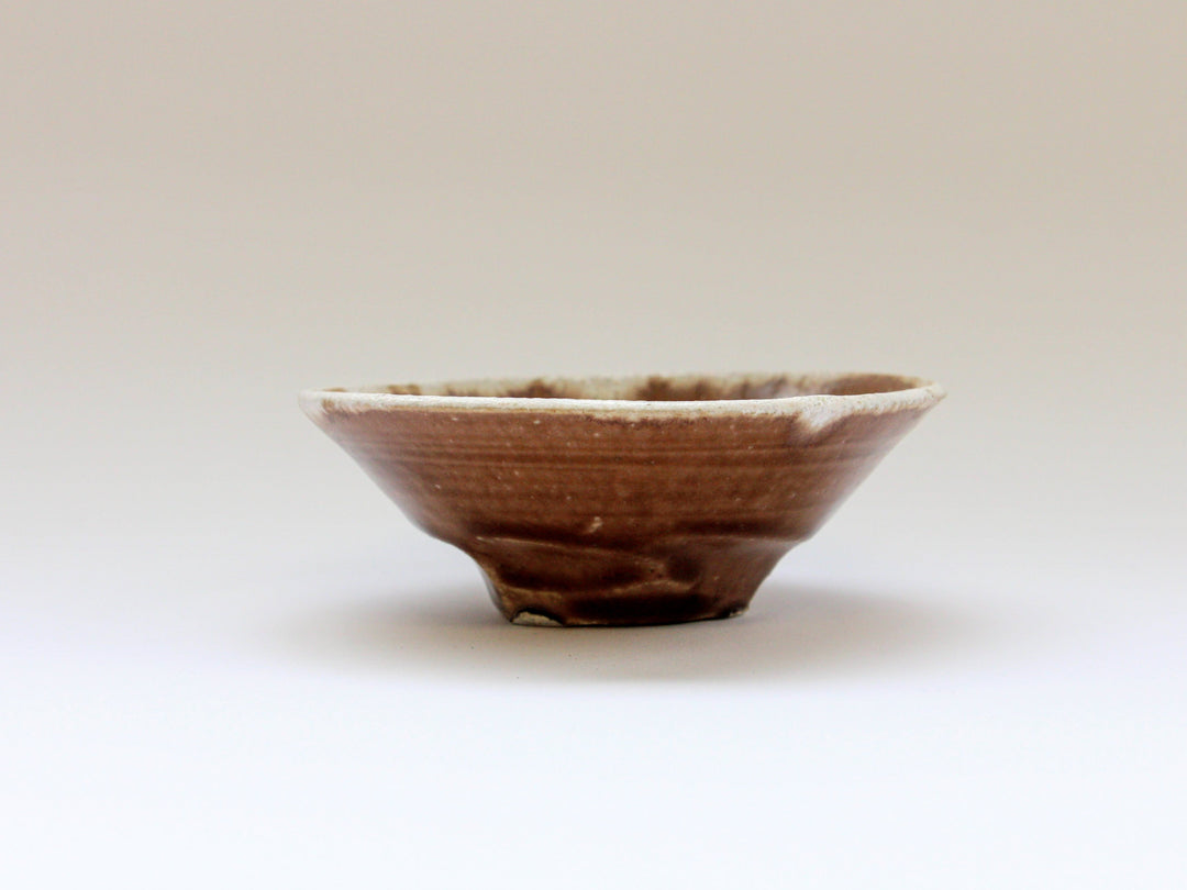 Chestnut Glazed White 4-Sun Shallow Bowl - Crafted By Kazuhito Yamamoto