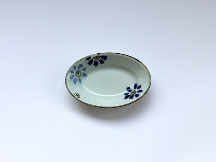 Slip Trailing Small Flower Chirashi Oval Bowl Small - Crafted By Tokushichi Kiln