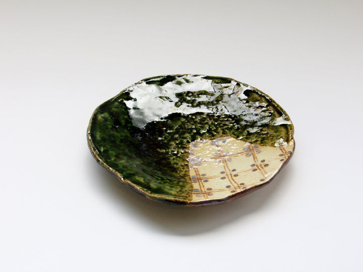 Oribe Dotted Grid Pattern 5.5-Sun Round Plate - Crafted By Nobumasa Kiminami