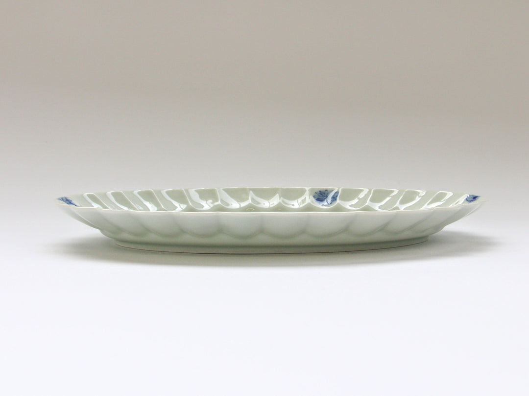 Chrysanthemum-Edged Oval Plate L Underglazed Small Flower Chirashi - Crafted By Koyo Kiln