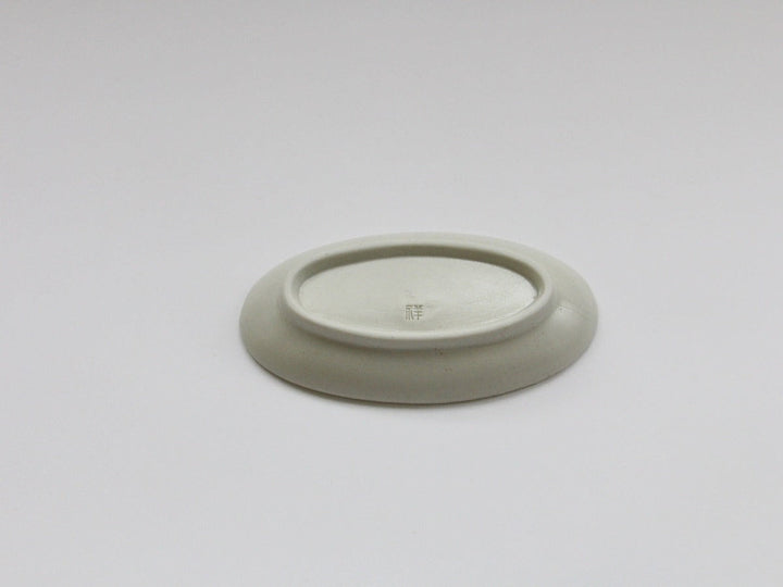 Pearl Surface Linked Ring Pattern Oval Long Plate - Crafted By Tamori Toen