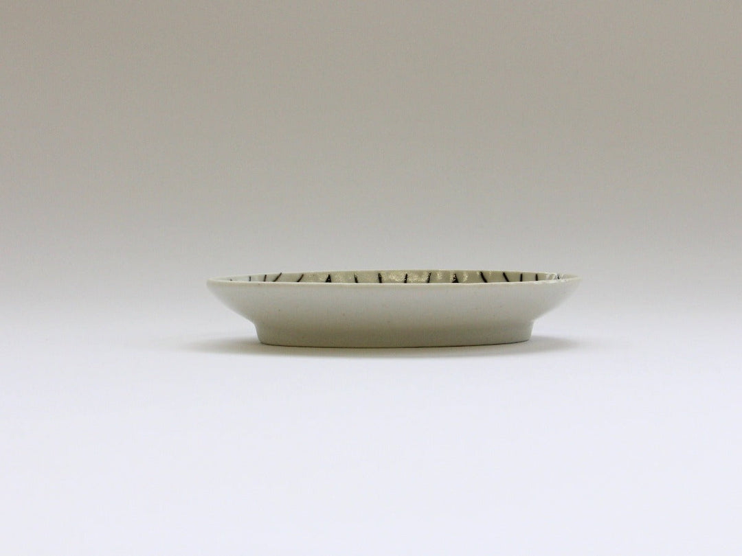 Pearl Surface Geometric Oval Long Plate - Crafted By Tamori Toen