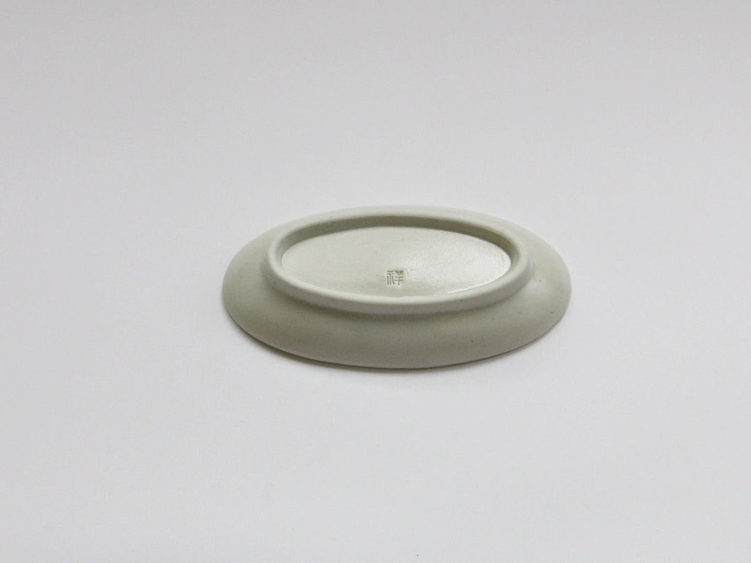 Pearl Surface Geometric Oval Long Plate - Crafted By Tamori Toen