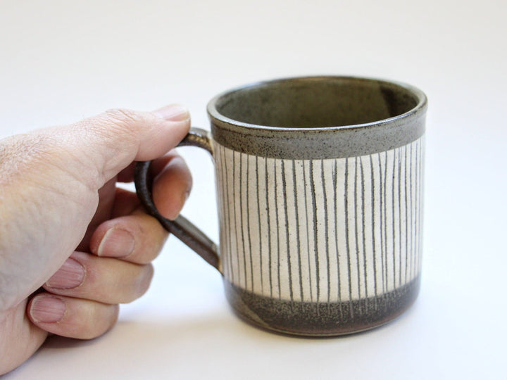 White Slip Inlaid Tokusa Mug - Crafted By Shotoen