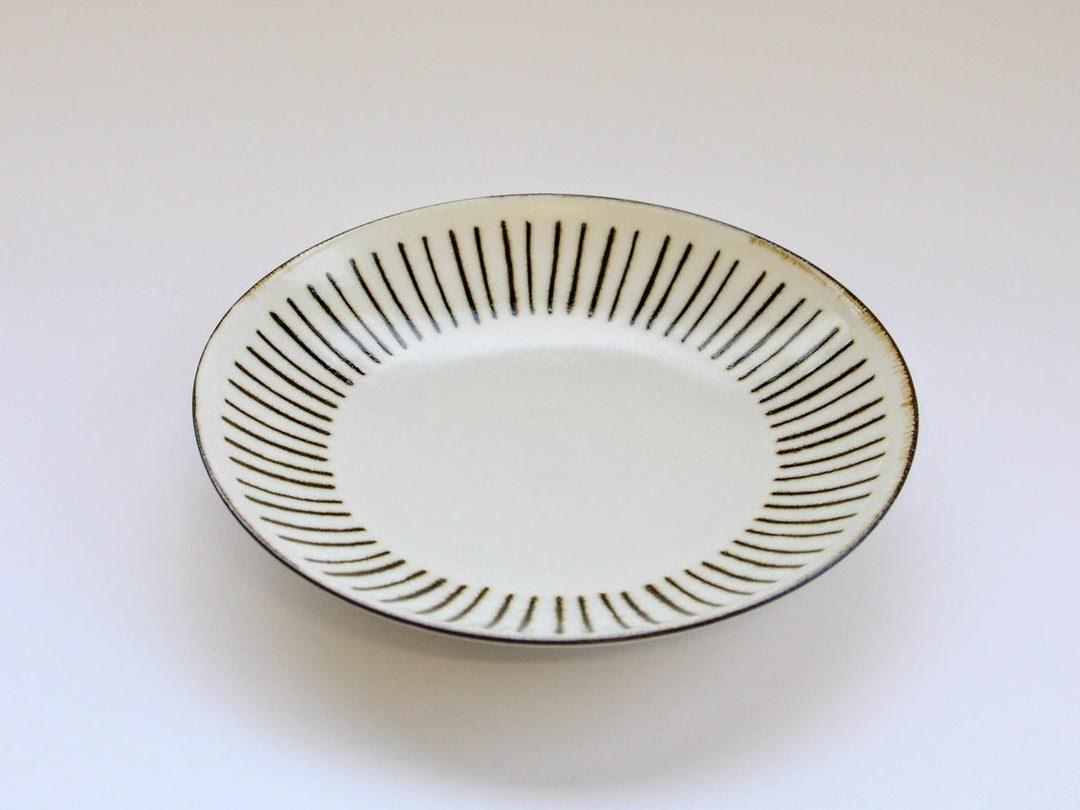 White Porcelain Tokusa 7-Sun Plate - Crafted By Tetsuya Kobayashi