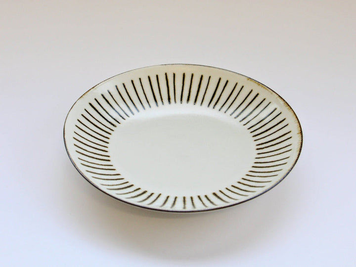 White Porcelain Tokusa 7-Sun Plate - Crafted By Tetsuya Kobayashi