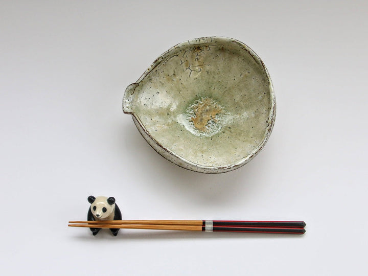 Small Vidro White Slip Katakuchi Bowl - Crafted By Kazuhito Yamamoto