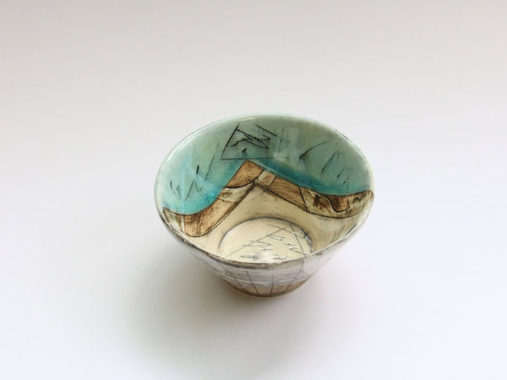 Hydrangea Bowl Blue and White - Crafted By Kakurin Kiln