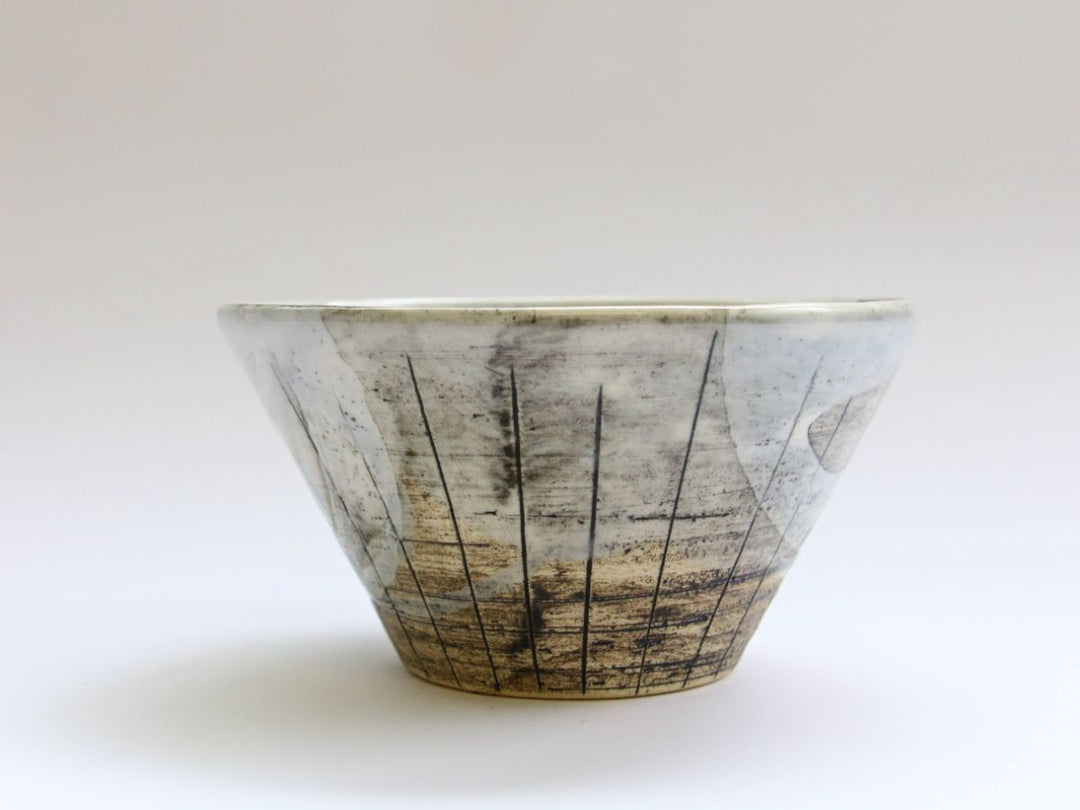 Hydrangea Bowl White - Crafted By Kakurin Kiln