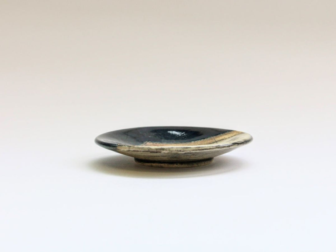 Salt Plate Eye Blue — Hand-Glazed Japanese Pottery by Kakurin Kiln
