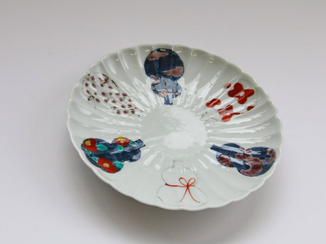 Imari Gourd Flower Plate - Crafted By Tokushichi Kiln