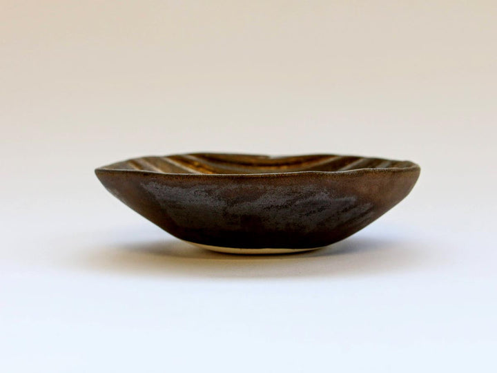 Gold Glaze Wood-Grain Oval Small Dish — Hand-Glazed Japanese Porcelain by Kikaku Pottery