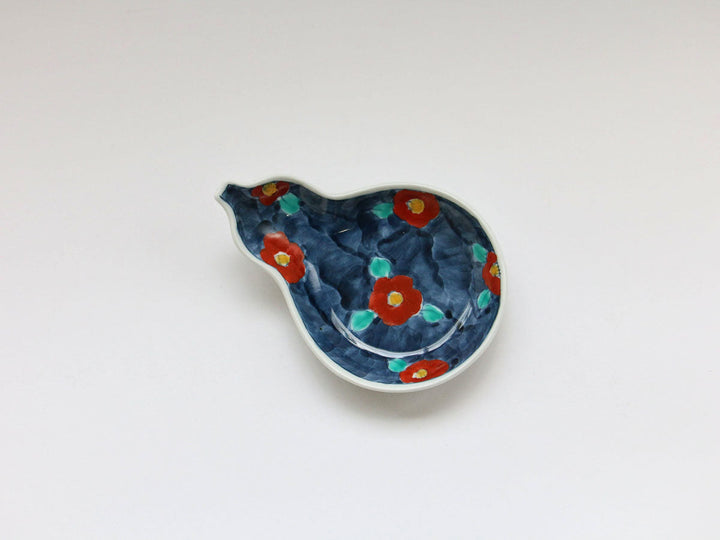 Red Camellia Gourd Plate - Crafted By Tokushichi Kiln