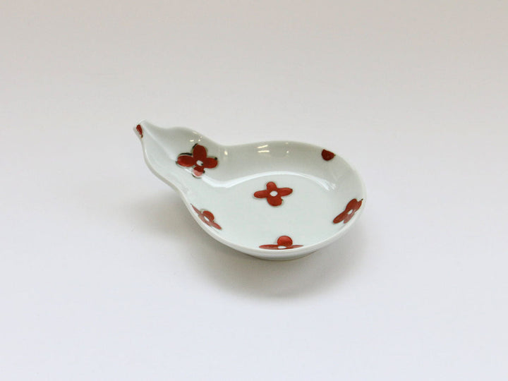 Red Flower Gourd Plate - Crafted By Tokushichi Kiln