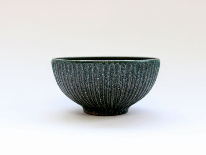 Rust Green Carved Rice Bowl — Hand-Glazed Japanese Pottery by Fumiyama Kanae