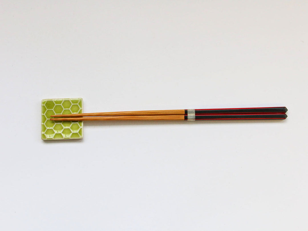 Hiwa Glaze Hexagon Carved Chopstick Rest - Crafted By Kajiken Ceramics
