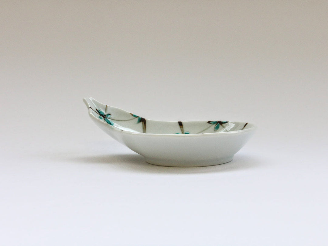 Flower Grid Gourd Plate (Green) - Crafted By Tokushichi Kiln