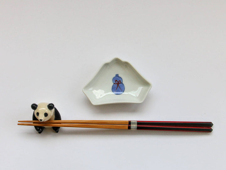 Gourd-Shaped Mt. Fuji Salt Plate - Crafted By Tokushichi Kiln