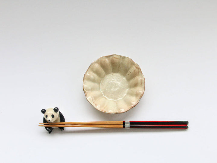Kohiki Rimmed Flower-Edge Deep Plate, Small Crafted By Furutani Pottery