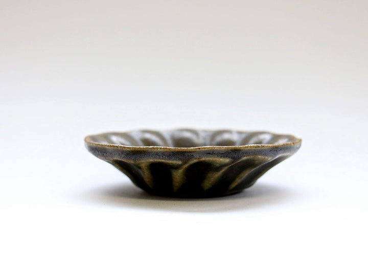 Sabi Glaze Rimmed Flower-Edge Deep Plate, Small Crafted By Furutani Pottery