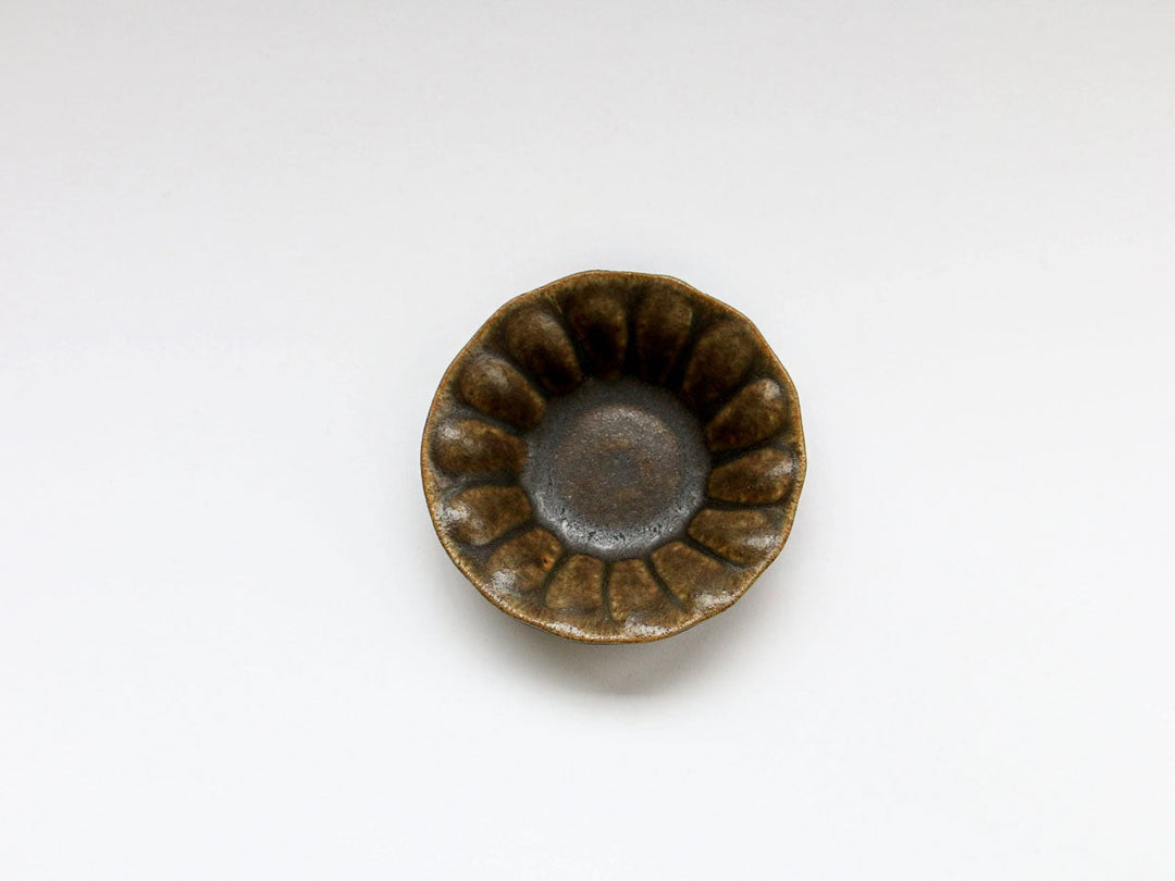 Sabi Glaze Rimmed Flower-Edge Deep Plate, Small Crafted By Furutani Pottery