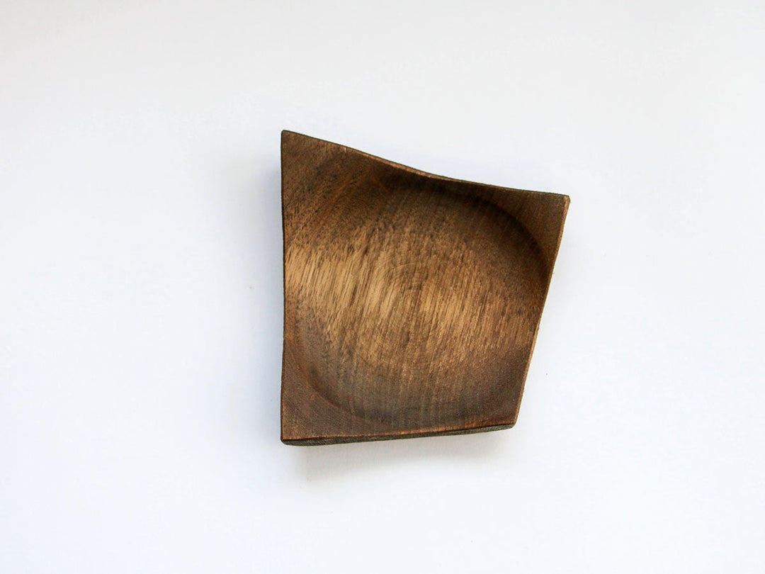 Walnut-Wood Diamond Plate, Black, Medium — Hand-Finished Japanese Wood by Shinsuke Taguchi