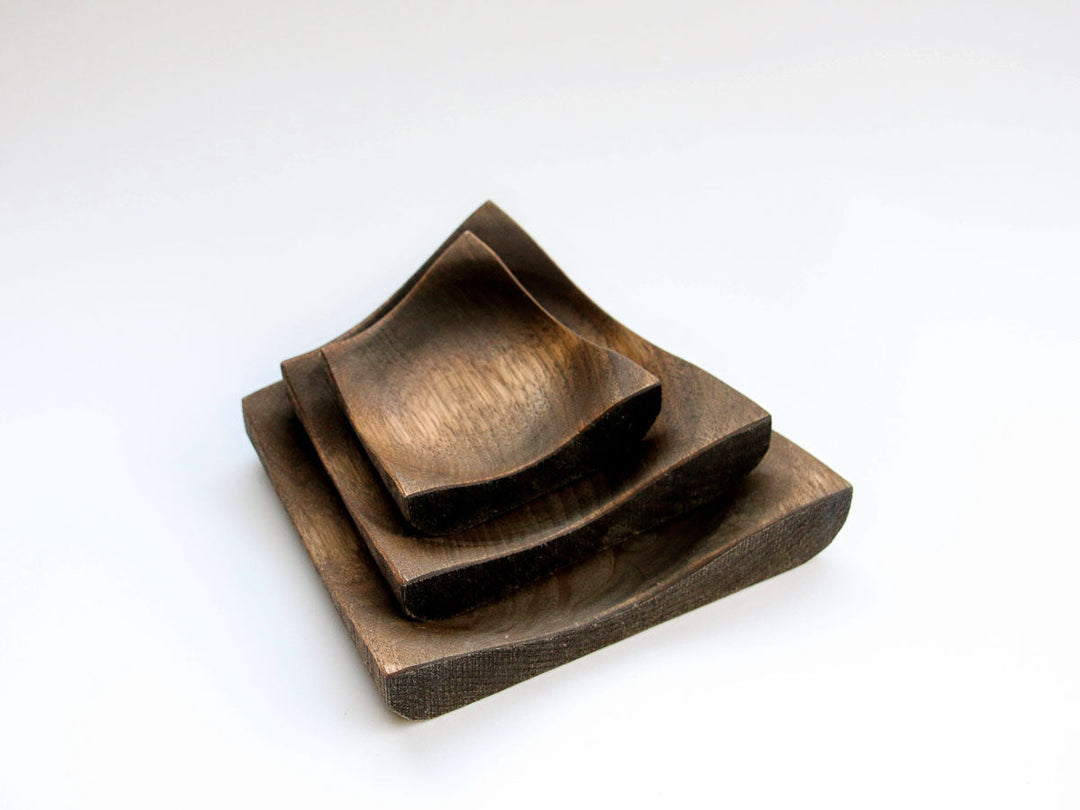 Walnut-Wood Diamond Plate, Black, Large — Hand-Finished Japanese Wood by Shinsuke Taguchi