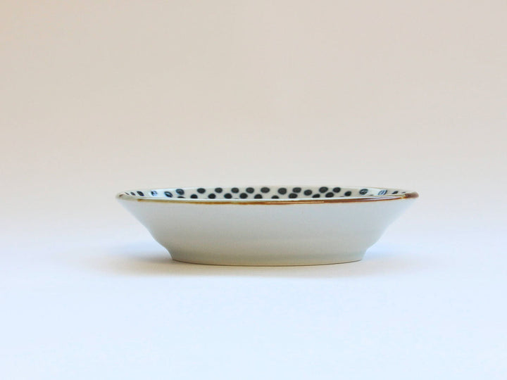 Petal-Pattern Oval Bowl, Small — Hand-Glazed Japanese Porcelain by Tokushichi Kiln