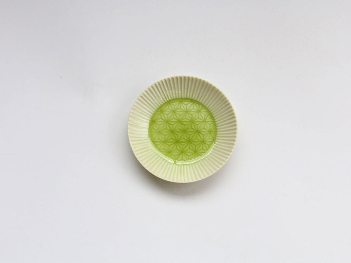 Siskin-Green Glazed Hemp-Leaf Carved Plate, 10cm — Hand-Carved Japanese Porcelain by Kajiken Seiji