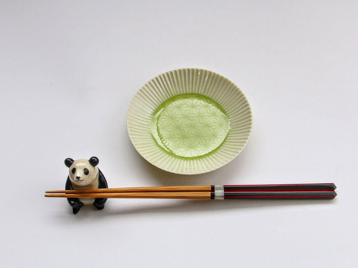 Siskin-Green Glazed Hemp-Leaf Carved Plate, 10cm — Hand-Carved Japanese Porcelain by Kajiken Seiji