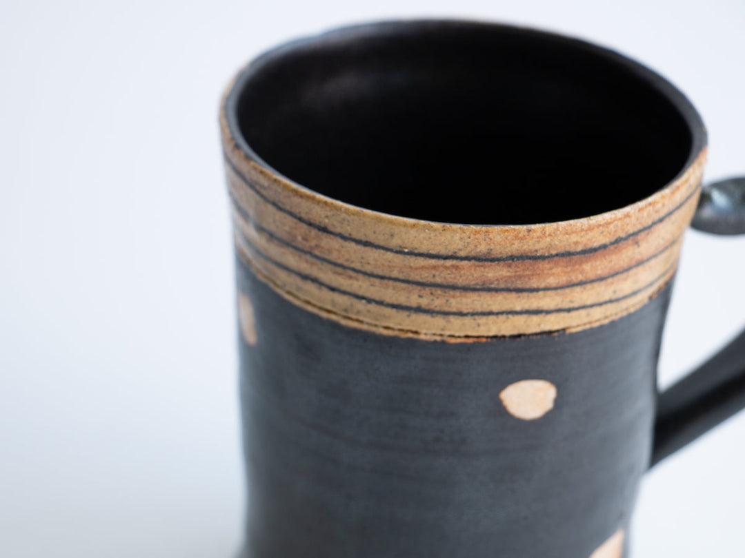 Black Glazed line engraved dot tube Mug - Crafted By Kazuhito Yamamoto