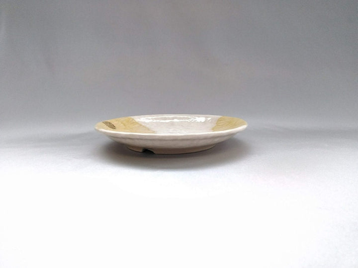 White Slip Peony 5.5-Sun Round Plate Yellow - Crafted By Yohei Kato