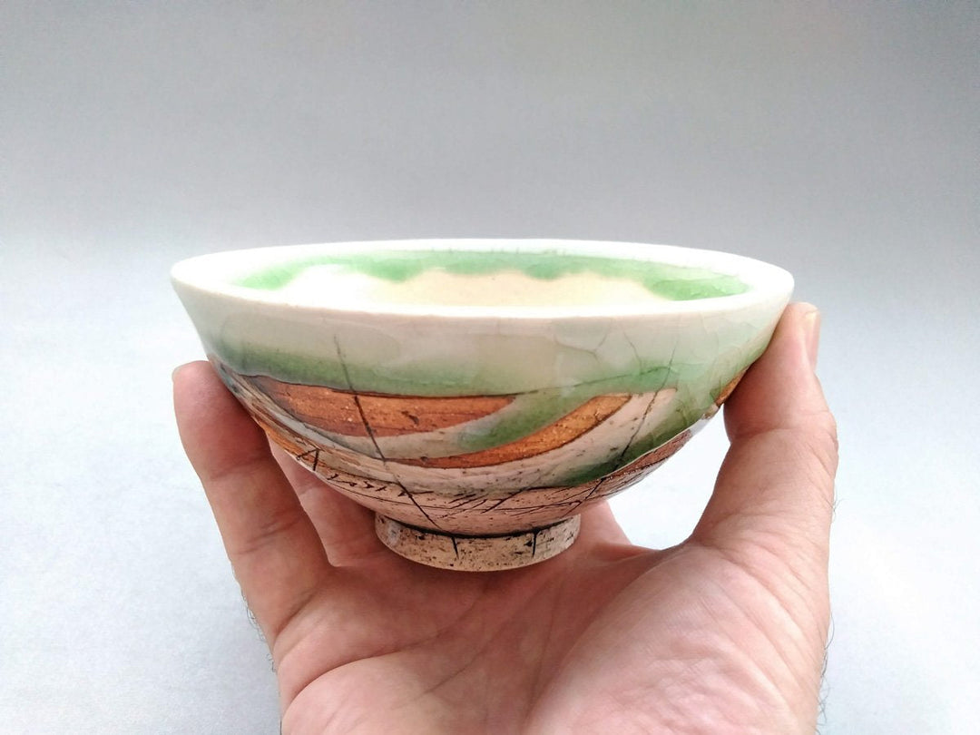 Japanese Rice Bowl Inside White Hiwa Green - Crafted By Kakurin Kiln