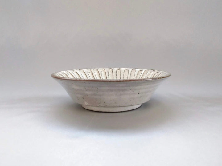 Shallow 5-Sun Bowl with finely shaved White Slip - Crafted By Hyozan Kiln