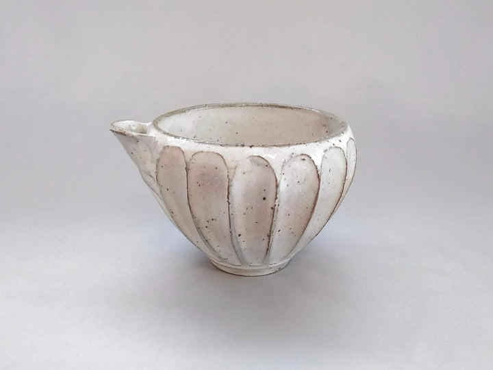 White Slip thick shavings Katakuchi Sake Pourer juki - Crafted By Hyozan Kiln