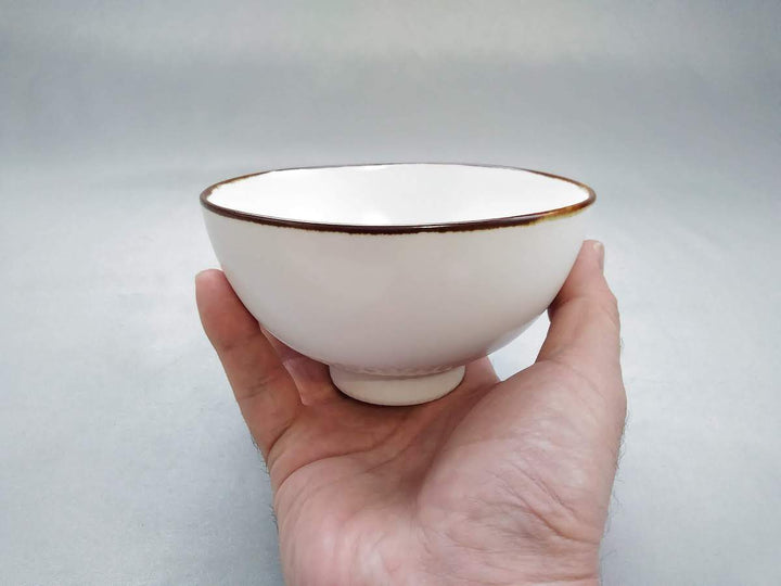 Ridged Rice Bowl Lrge Rim Rusted White Matte - Crafted By Koyo Kiln