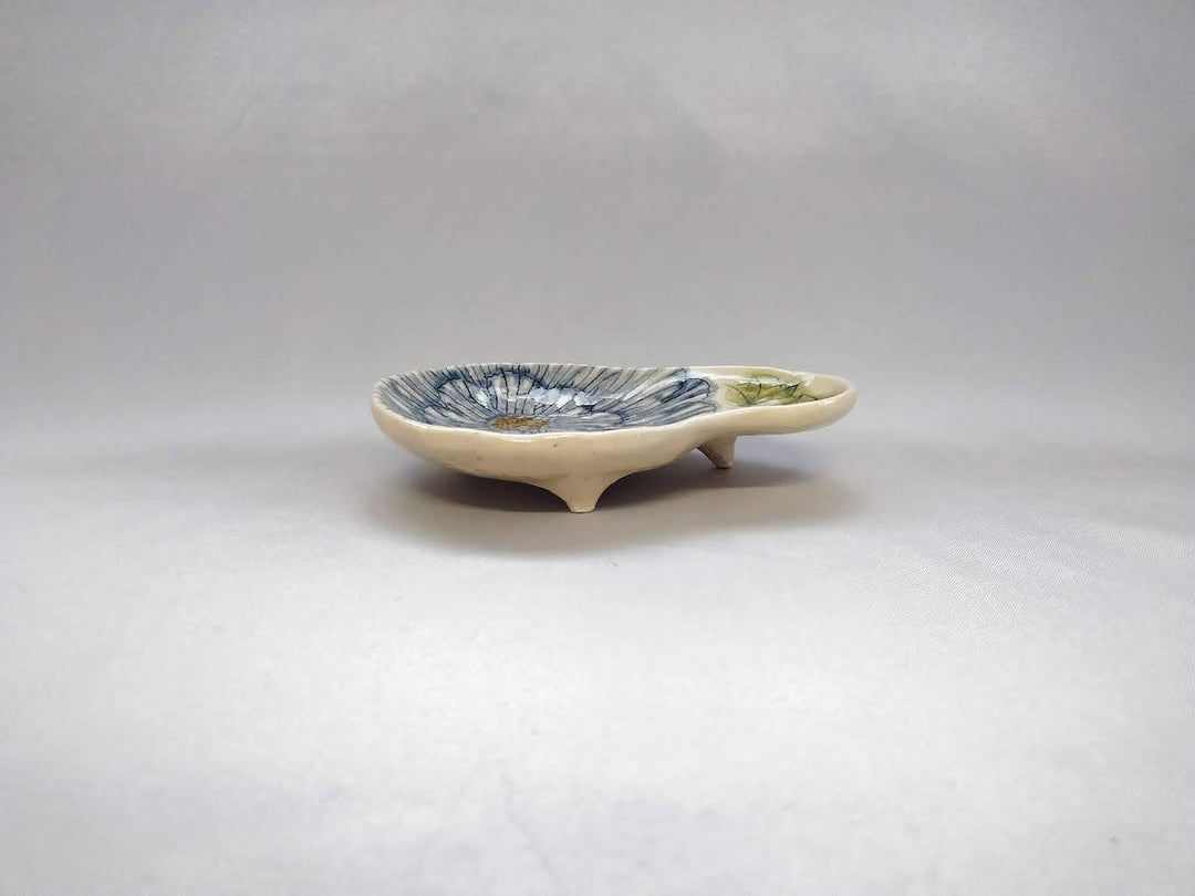 Peony Pattern Magatama Three-Legged Small Plate Blue - Crafted By Yoshihei Kato