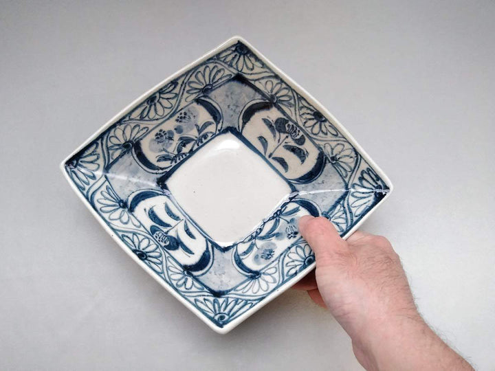 Annam Matori Flower Pattern Diamond-Shaped Bowl - Crafted By Sozan Kiln