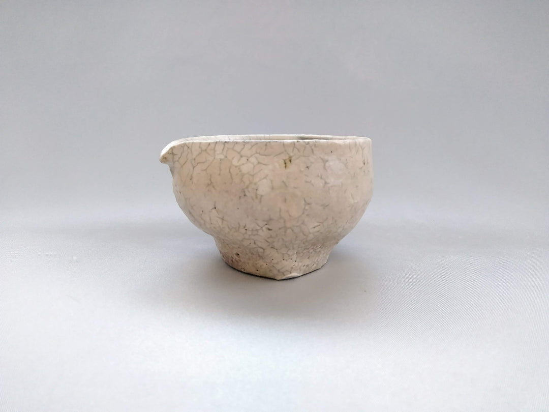 Vidro White Slip Katakuchi Small Bowl - Crafted By Kazuhito Yamamoto