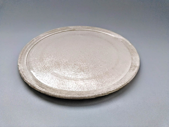 New White Slip Plate 28cm - Crafted By Masahiro Kumagai