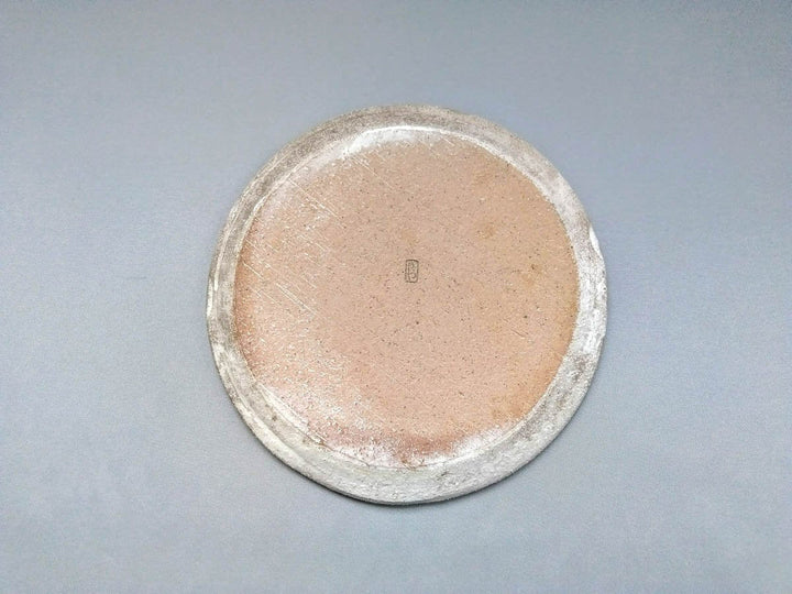 New White Slip Plate 19cm - Crafted By Masahiro Kumagai