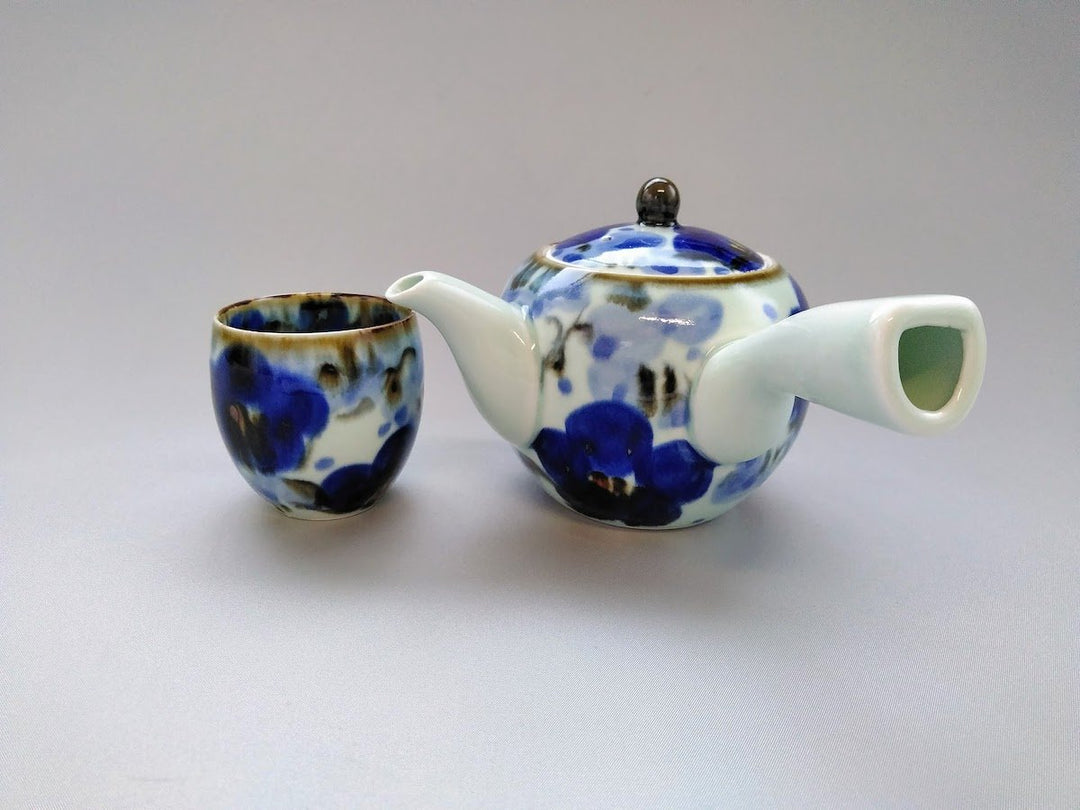 Underglazed Floral Small Cup — Hand-Painted Japanese Pottery by Chojuro Kiln