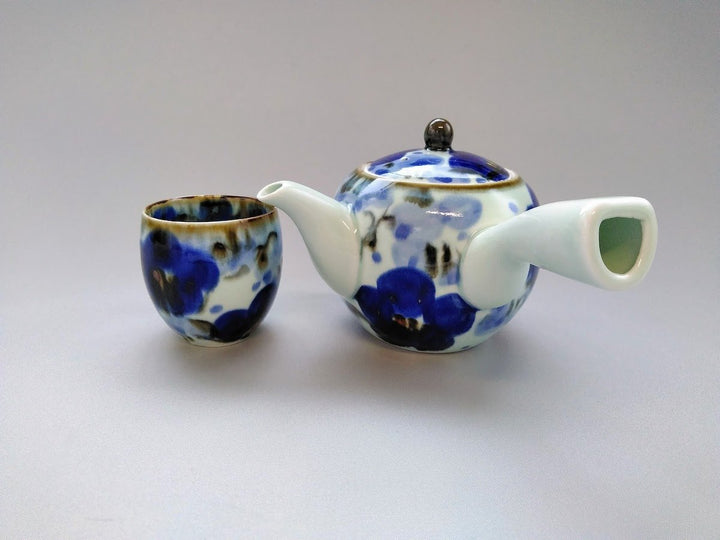 Underglazed Floral Small Cup — Hand-Painted Japanese Pottery by Chojuro Kiln